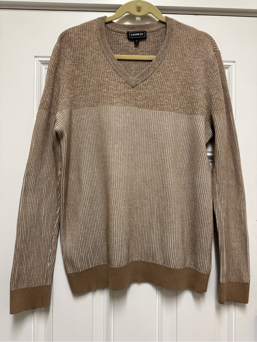 Express Men's Two-Tone Beige and Tan V-Neck Sweater
